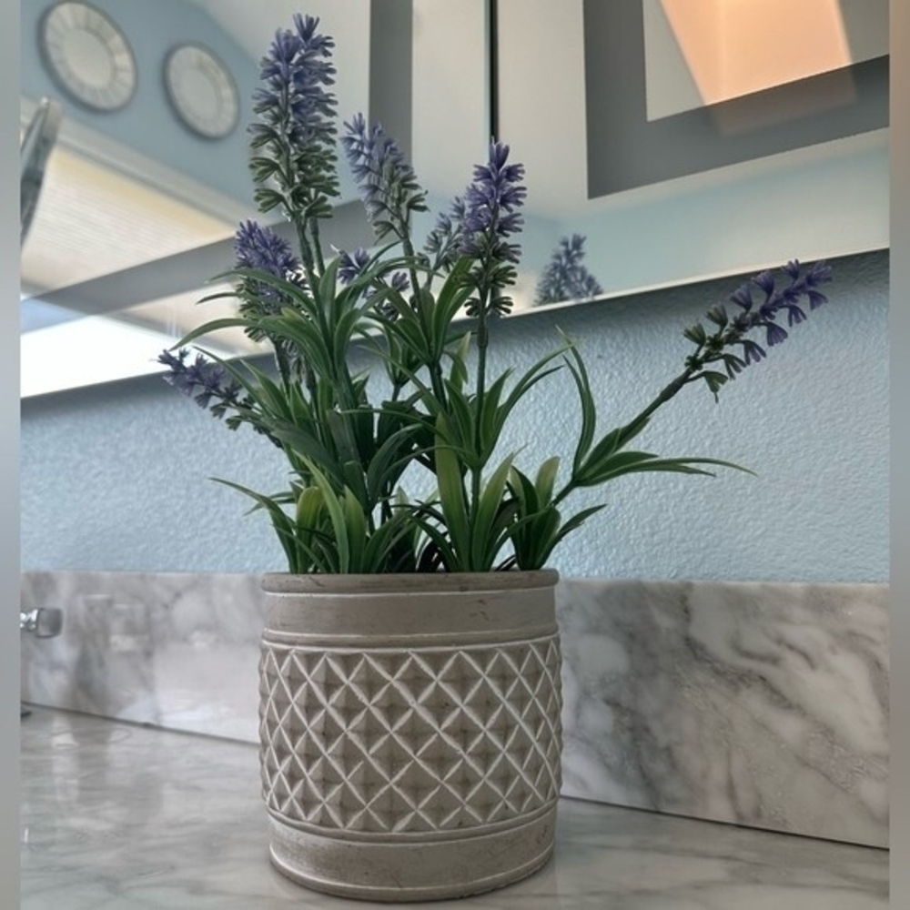Artificial Lavender Plant White Cement Planter 12" Indoor Outdoor Faux Floral VG - Picture 2 of 5